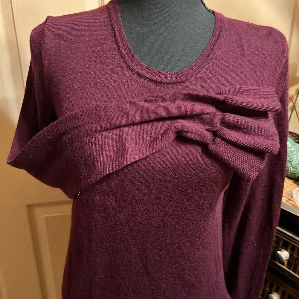 Nanette‎ Lepore  Plum Burgundy Crew Neck Sweater medium extra fine merino wool